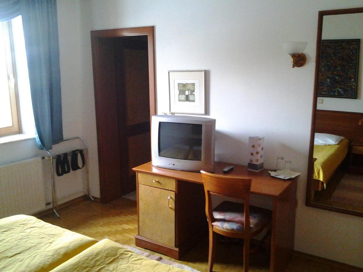 Guest House Arvaj Kranj városi község Kültér fotó