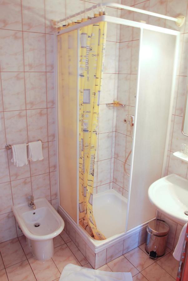 Guest House Arvaj Kranj városi község Kültér fotó