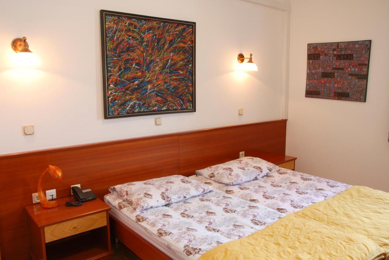 Guest House Arvaj Kranj városi község Kültér fotó